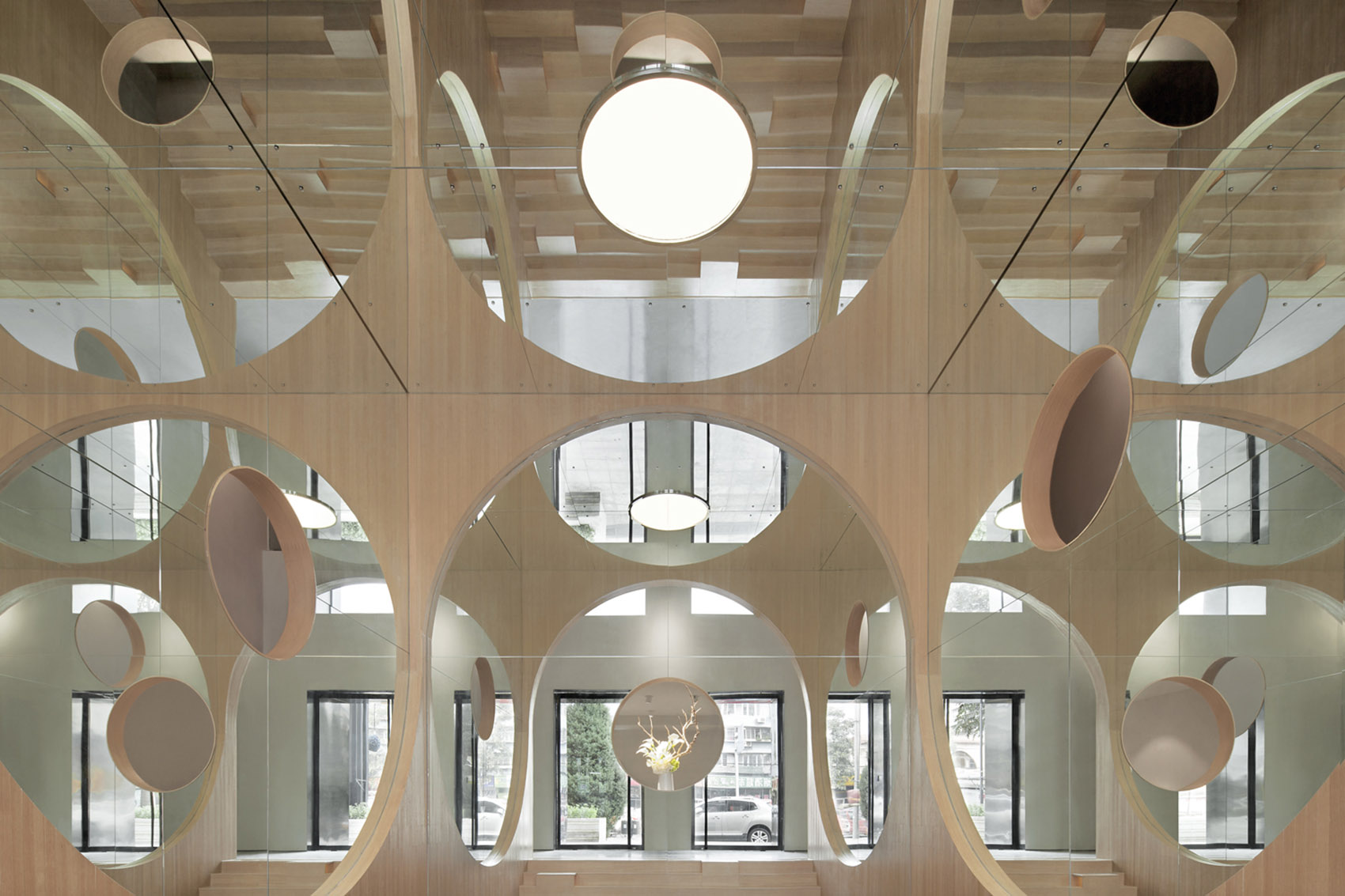 视错觉魔幻空间 & 北京鸿坤艺术活动中心 / 槃达建筑-3