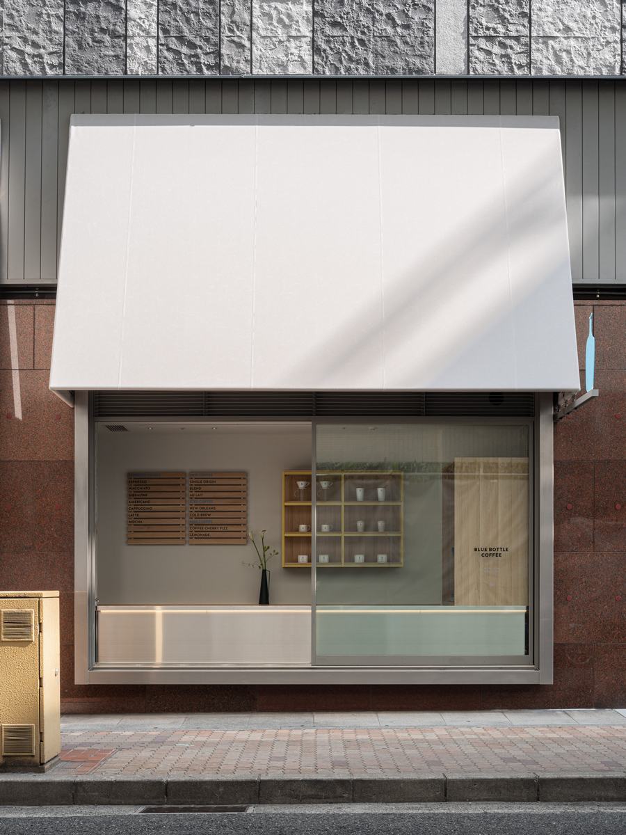 探索神户蓝瓶咖啡店:Blue Bottle Coffee Hankyu神户店设计揭秘 - 米尚丽零售设计网 MISUNLY- 美好品牌店铺空间发现者-2