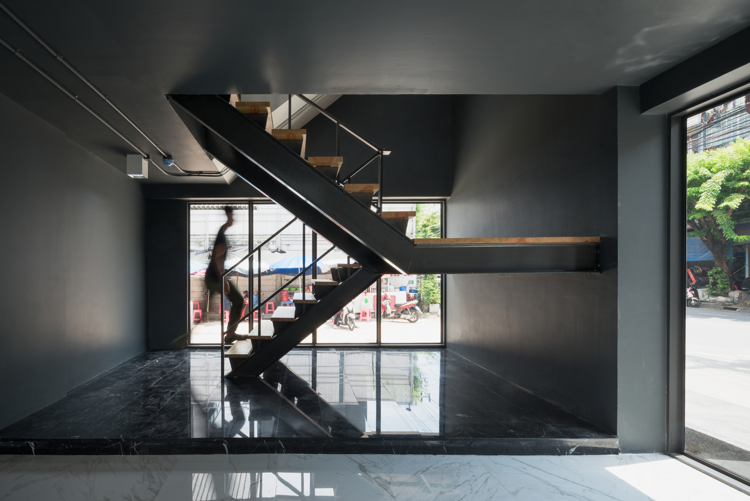 曼谷社区新地标·赛车主人办公室-29