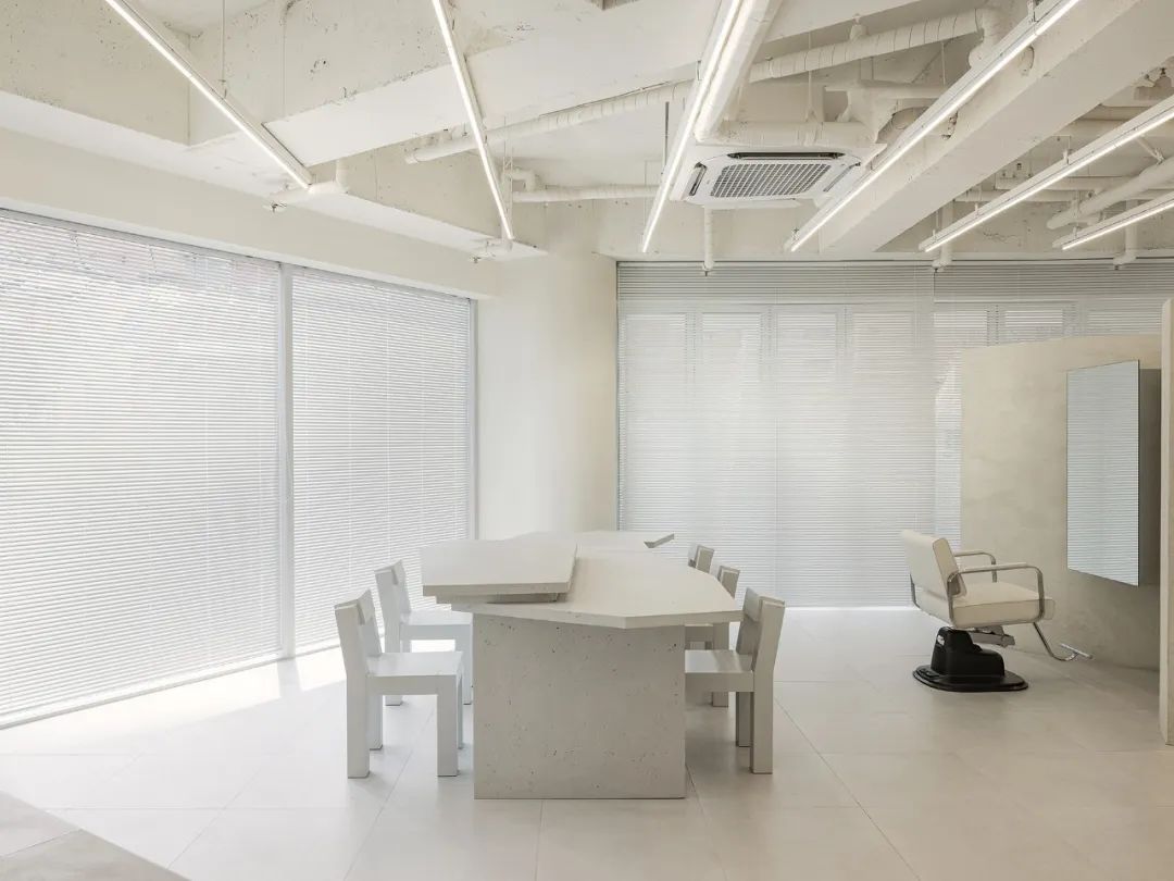 Lashtalk 首尔美容品牌店室内设计丨韩国首尔丨COV STUDIO-31