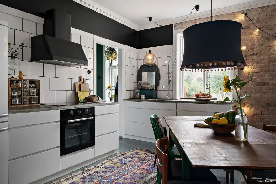 色彩斑斓的百年之家 | 独特的波希米亚风格室内设计-6