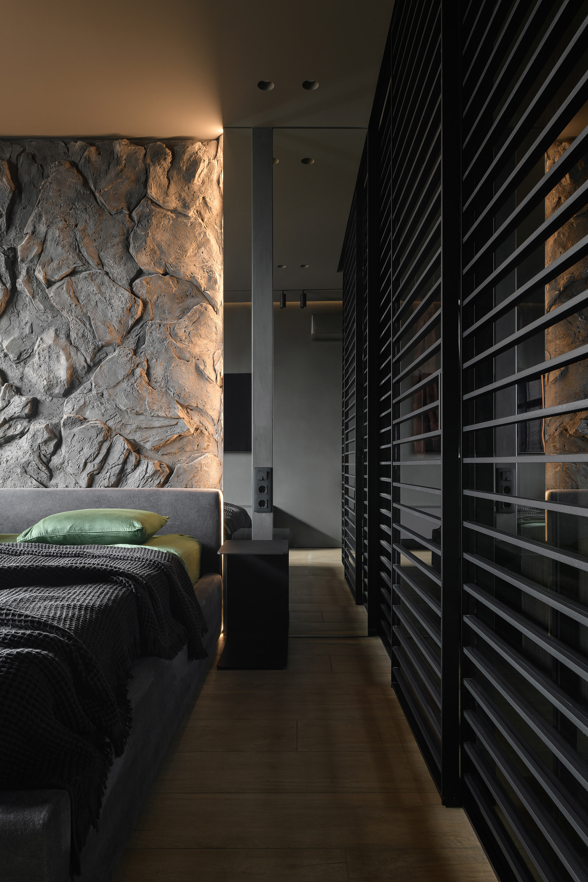 KYDE.Galactica 78-12