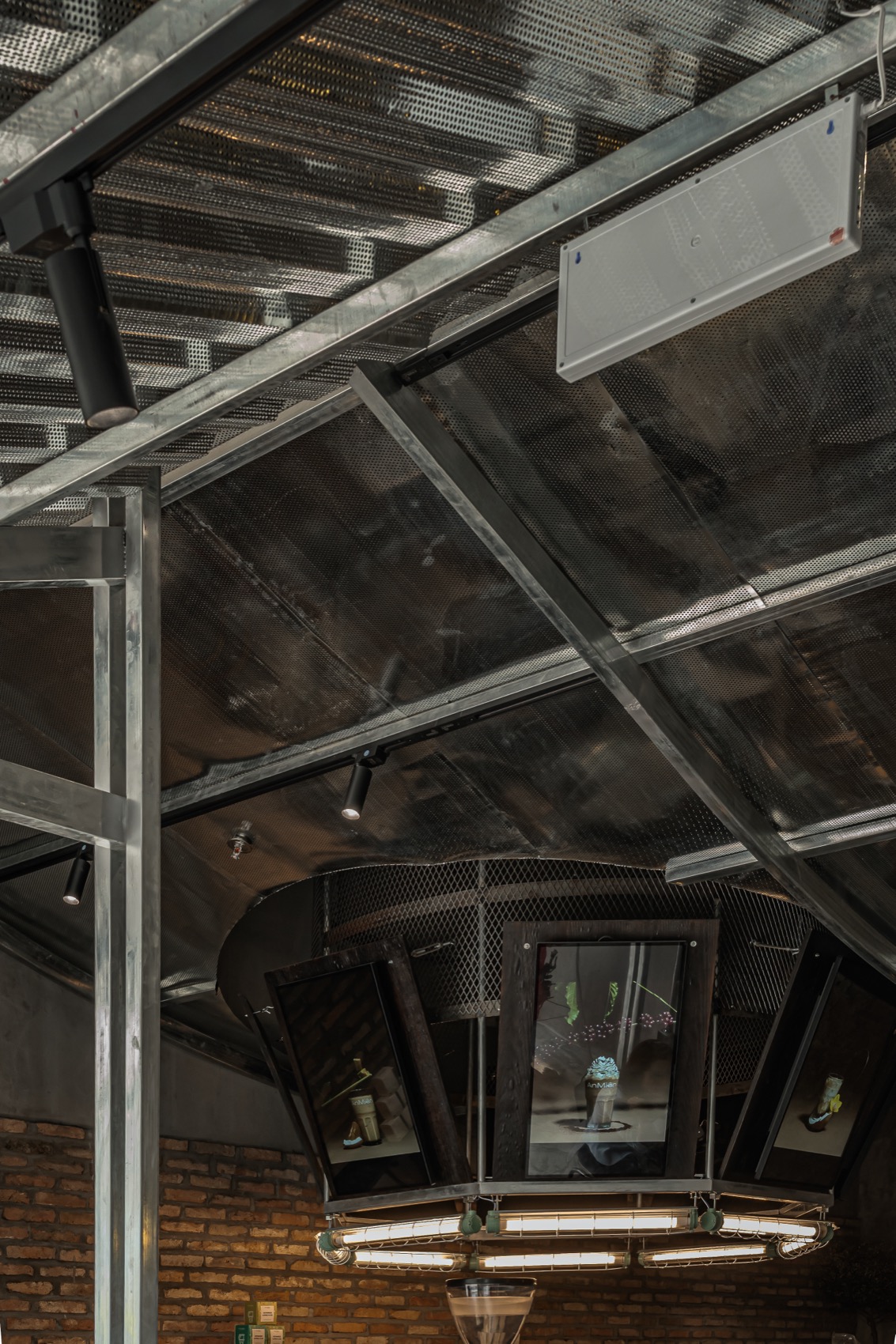 An Miên咖啡空间丨越南胡志明市丨xưởng xép-69