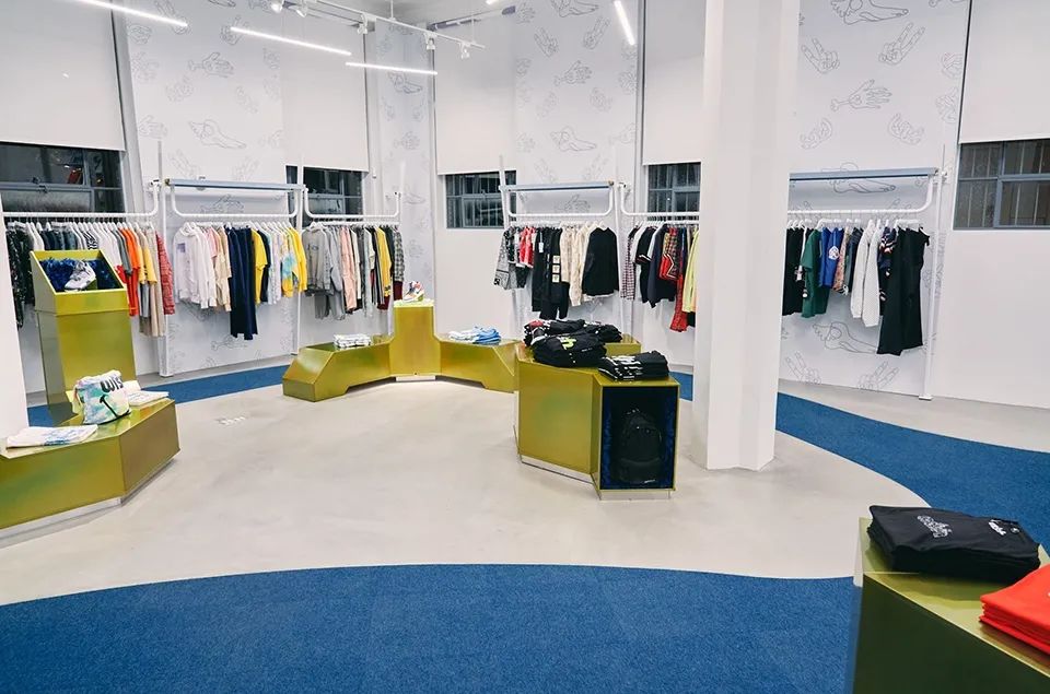 WISH ATL 街头服装和运动鞋精品店设计-2
