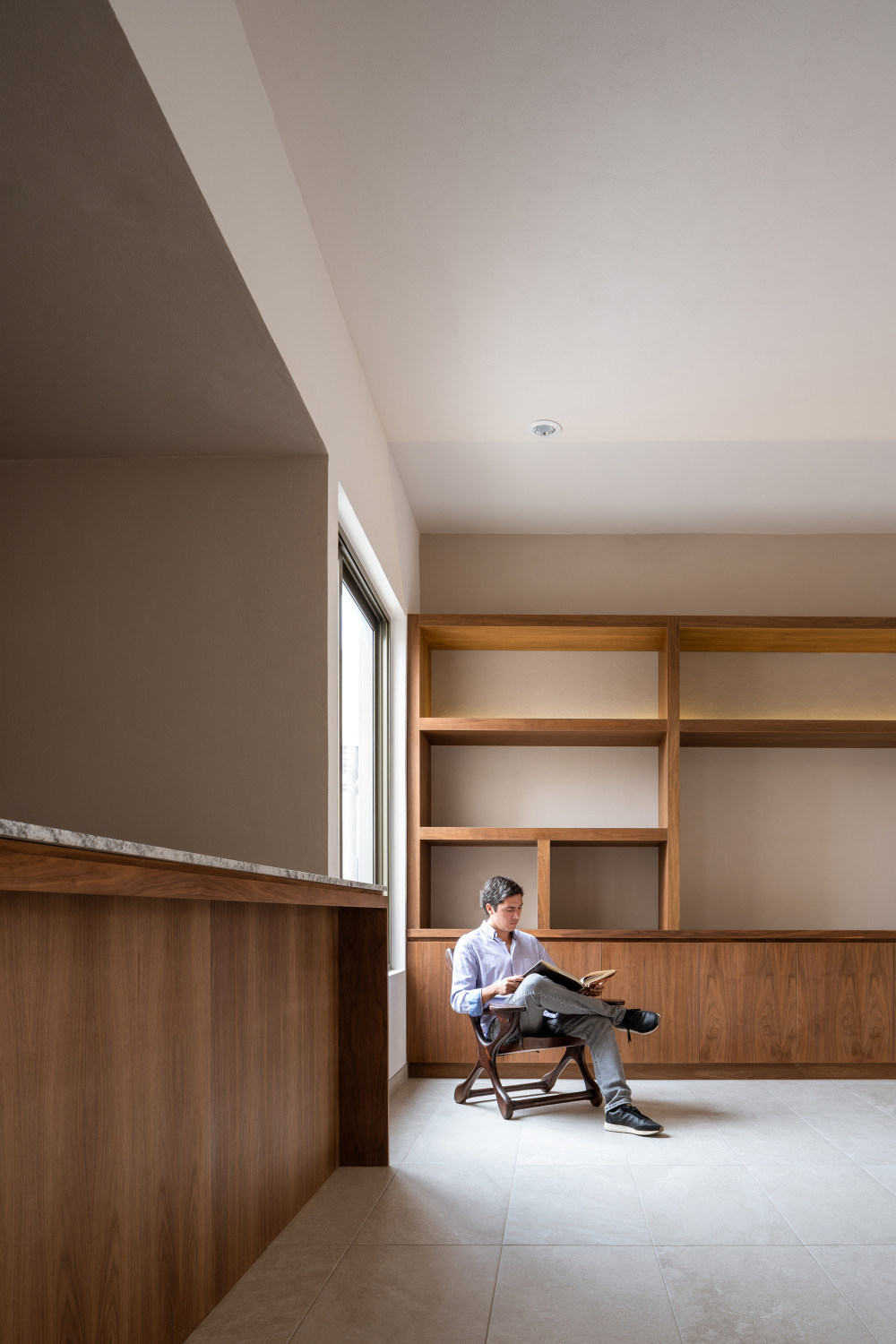 墨西哥 BRT 住宅 | 自然木质与开放空间的和谐融合-11