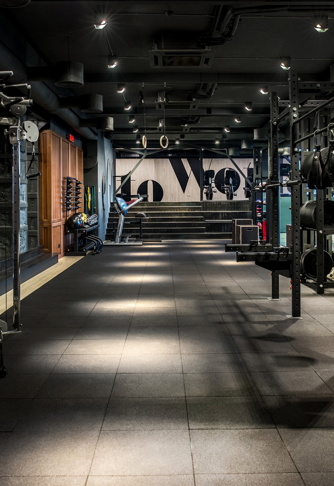 基辅FIZIKA健身房  Slava Balbek-5