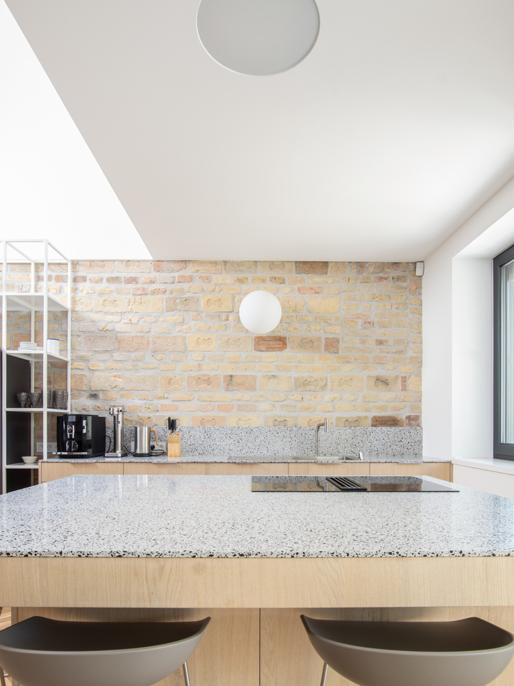 Zvonica House · 融合现代与传统的斯洛伐克家庭住宅设计丨斯洛伐克布拉迪斯拉发丨gmb.-31