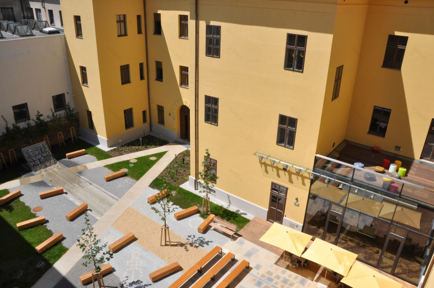 皮塞克麦芽厂改造丨捷克丨阿达尔图斯公司(Adaltus)-20