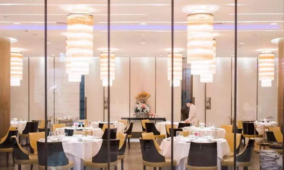 新国潮餐饮设计风靡上海,传统元素演绎现代美学-381