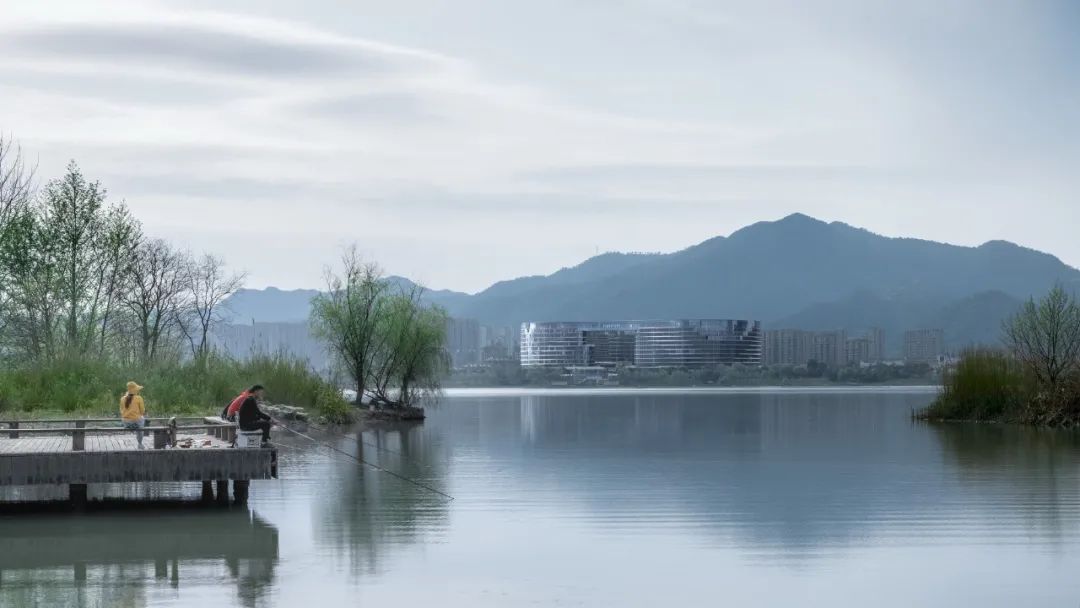 鹿山时代 · 山水意蕴的新城会客厅丨中国杭州丨goa大象设计-48