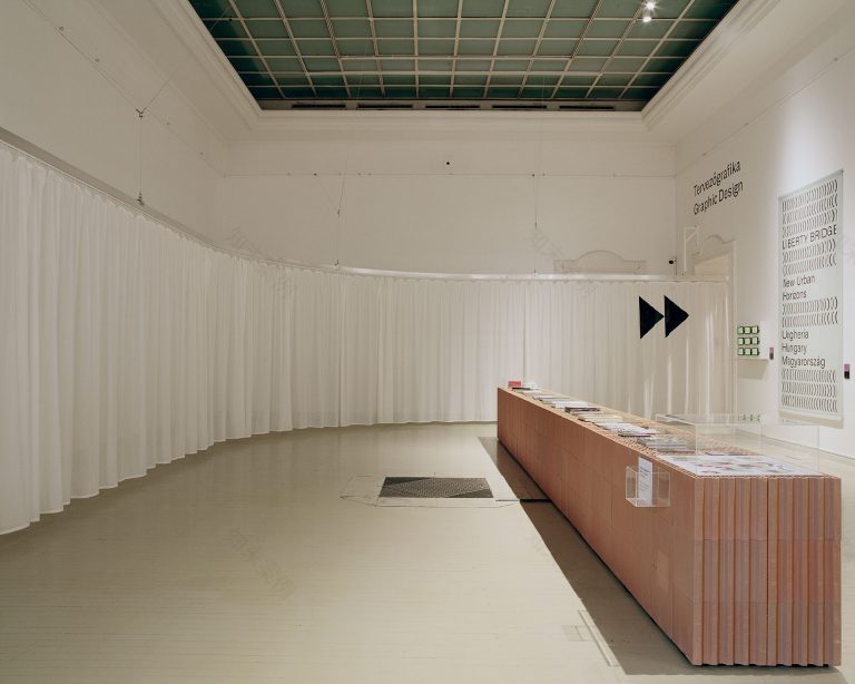 共享空间·七号展厅丨HungaryBudapest丨Hetedik Műterem Kft.等多个团队-37