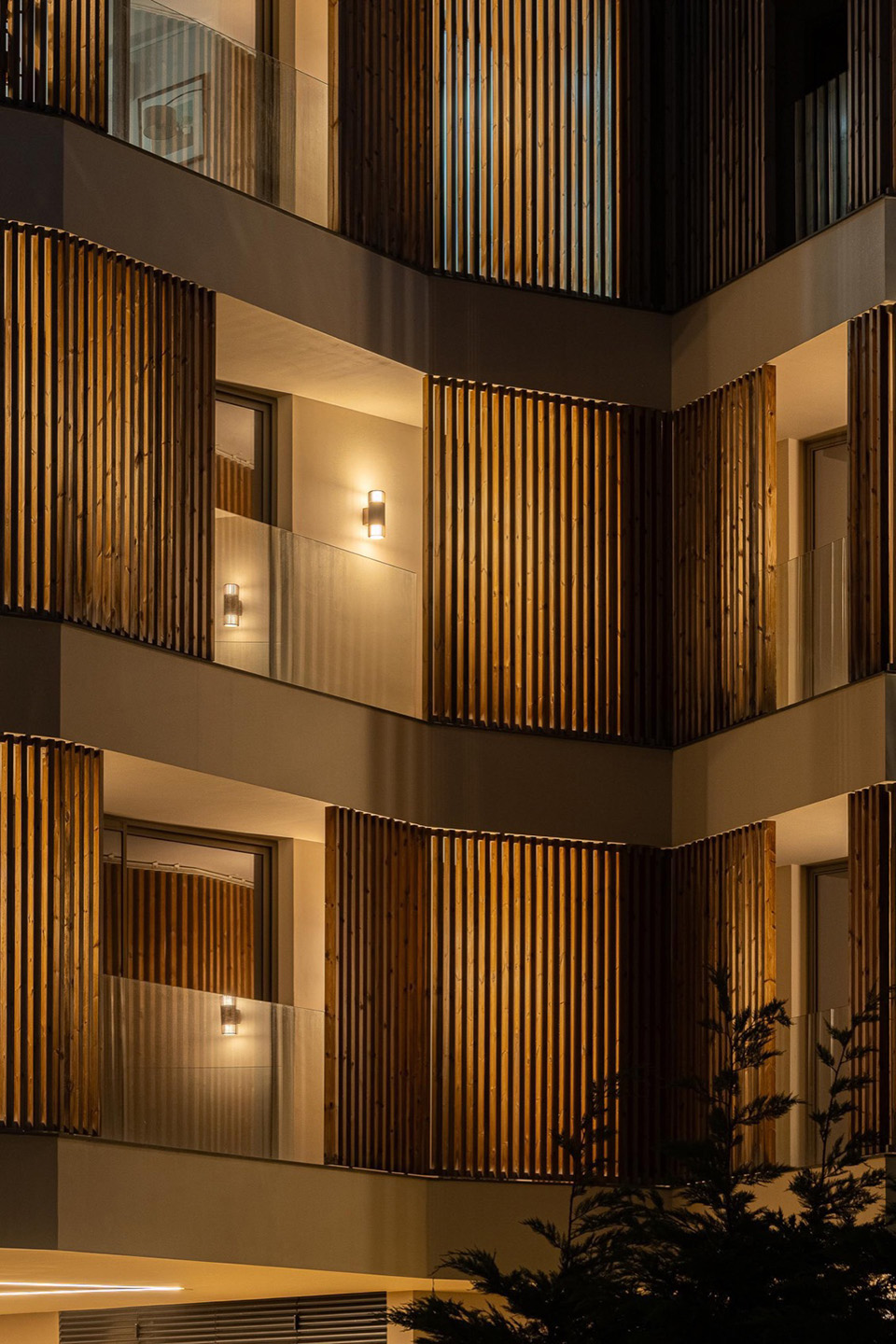 ERNESTO DO CANTO住宅区丨葡萄牙蓬塔德尔加达丨BOX arquitectos-262