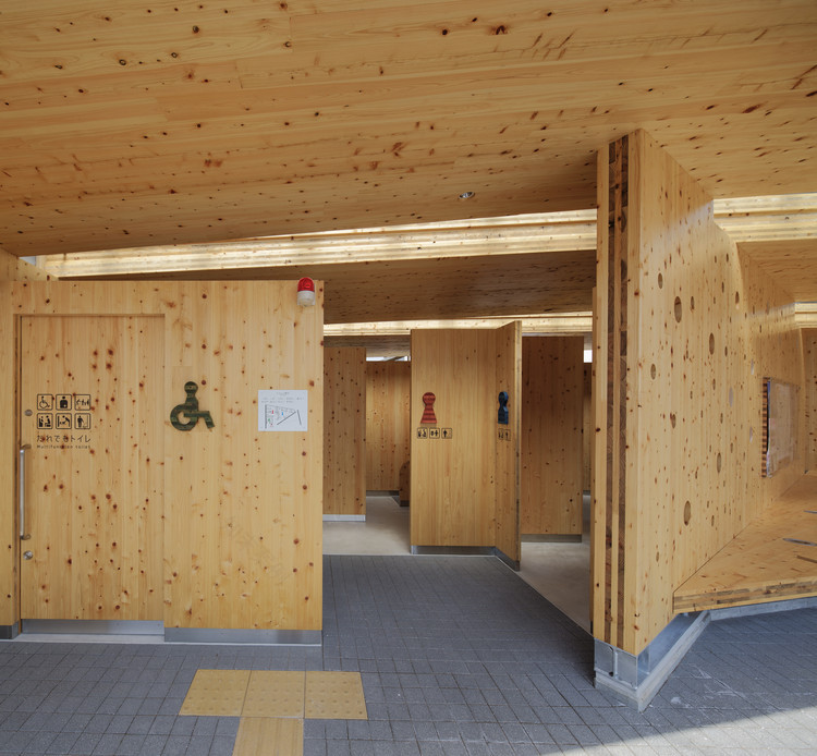 KITERASU Model CLT Building at Kuse Station ofa-6