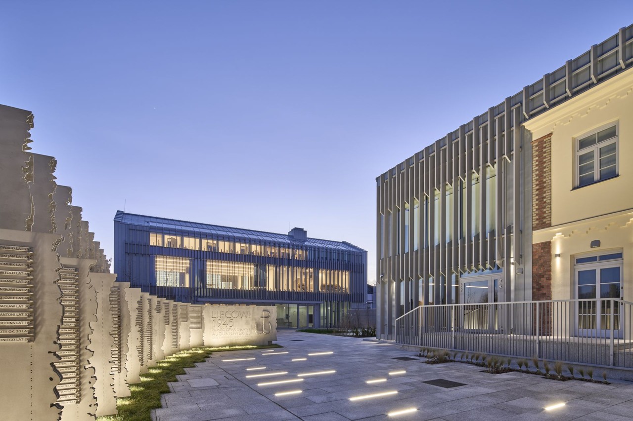 Dom Turka改造为奥古斯图夫围捕记忆之家丨波兰丨Tremend建筑工作室-8