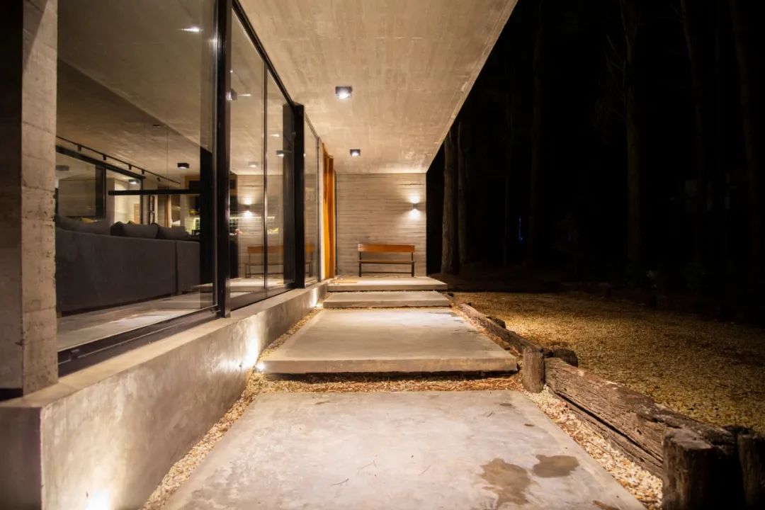 阿根廷 195m²森林避暑别墅丨GGH 设计机构-26