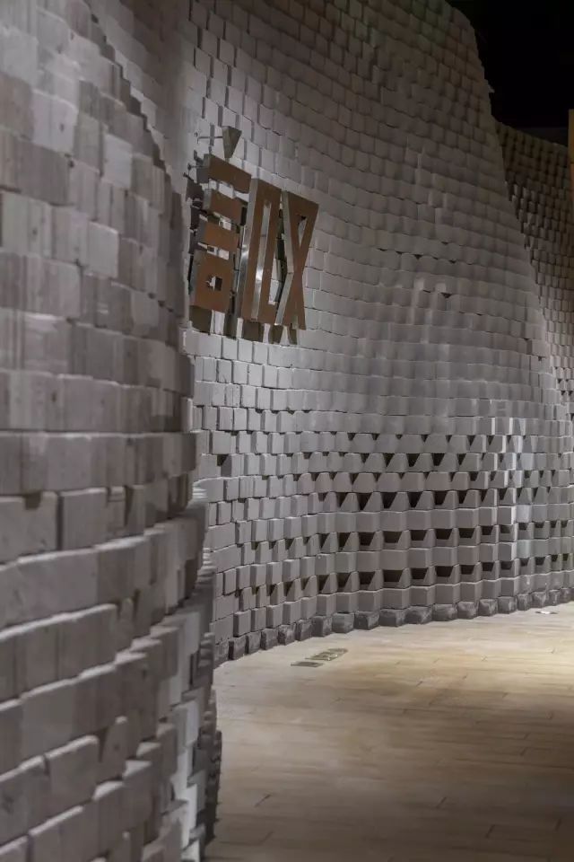 造梦空间 | 遨游太空中的读书体验-76