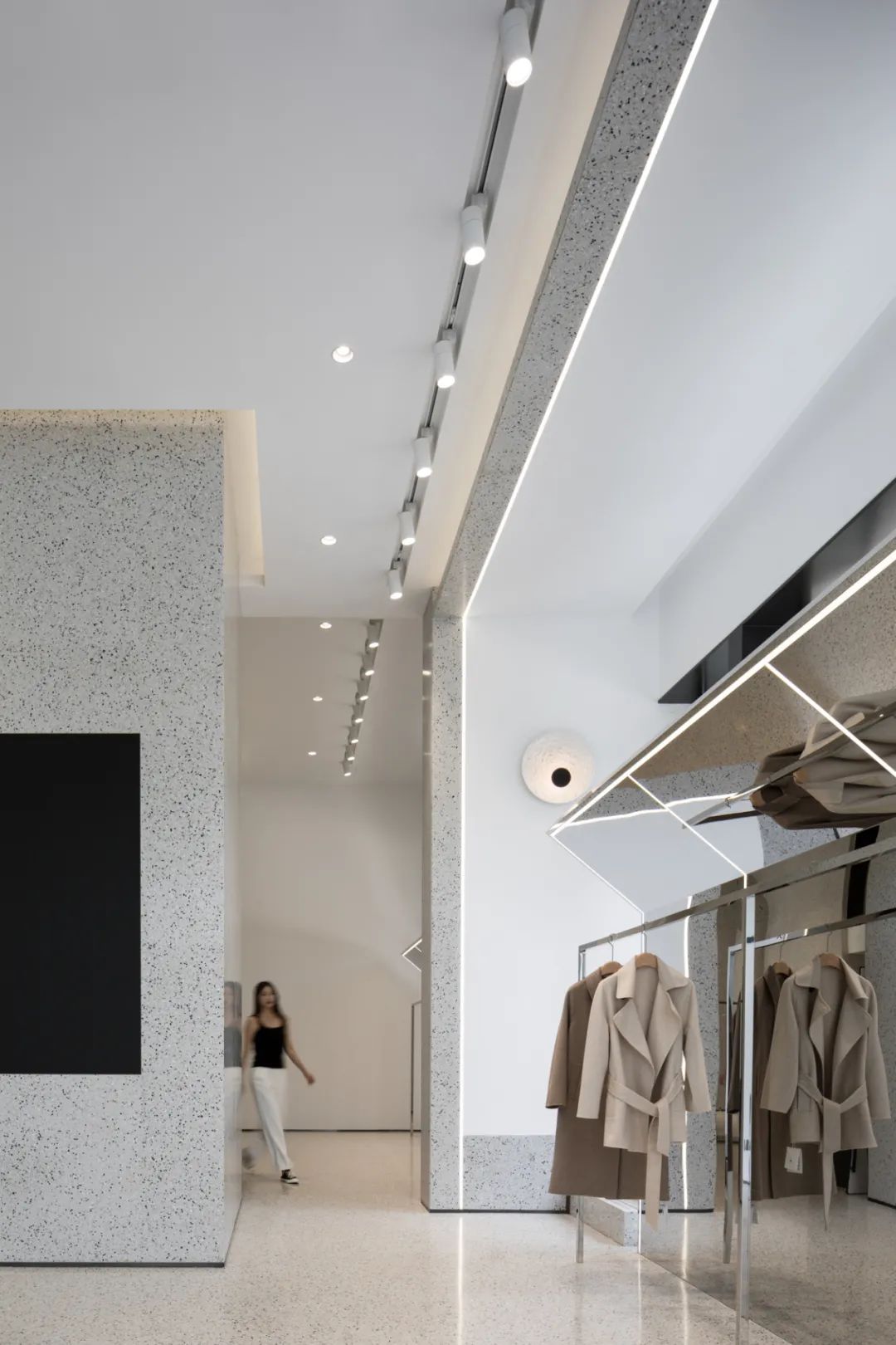 嘉兴 over the bridge 高端旗舰店 | 创新设计诠释素白空间-62