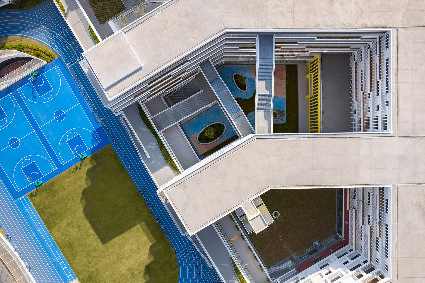 深圳市龙华区外国语学校福城校区丨中国深圳丨深圳大学建筑设计研究院有限公司“钟中 + 钟波涛”工作室-51