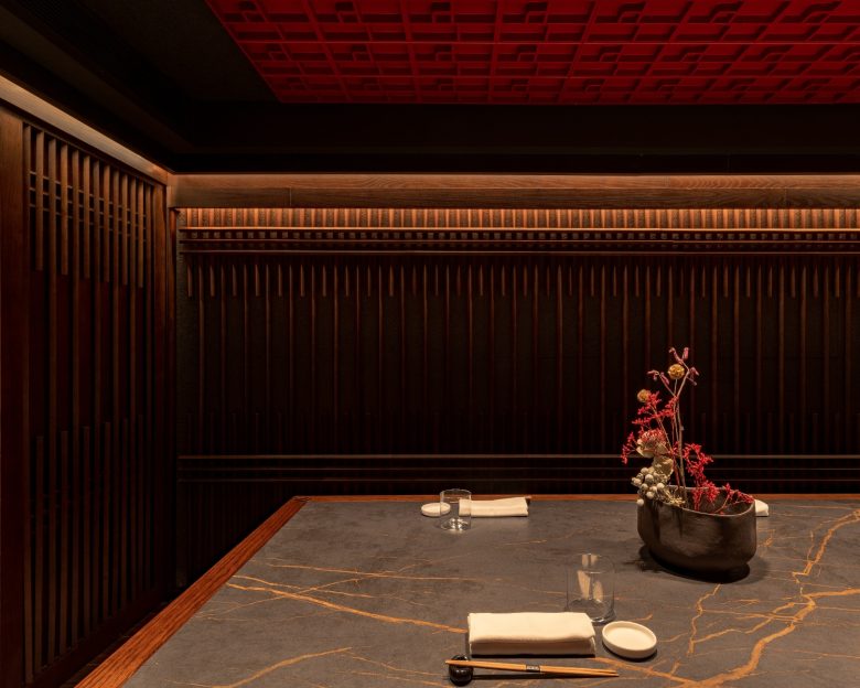 Ta  kumi 日本餐厅丨西班牙马德里丨西班牙设计师帕科·拉戈·因泰列萨-11