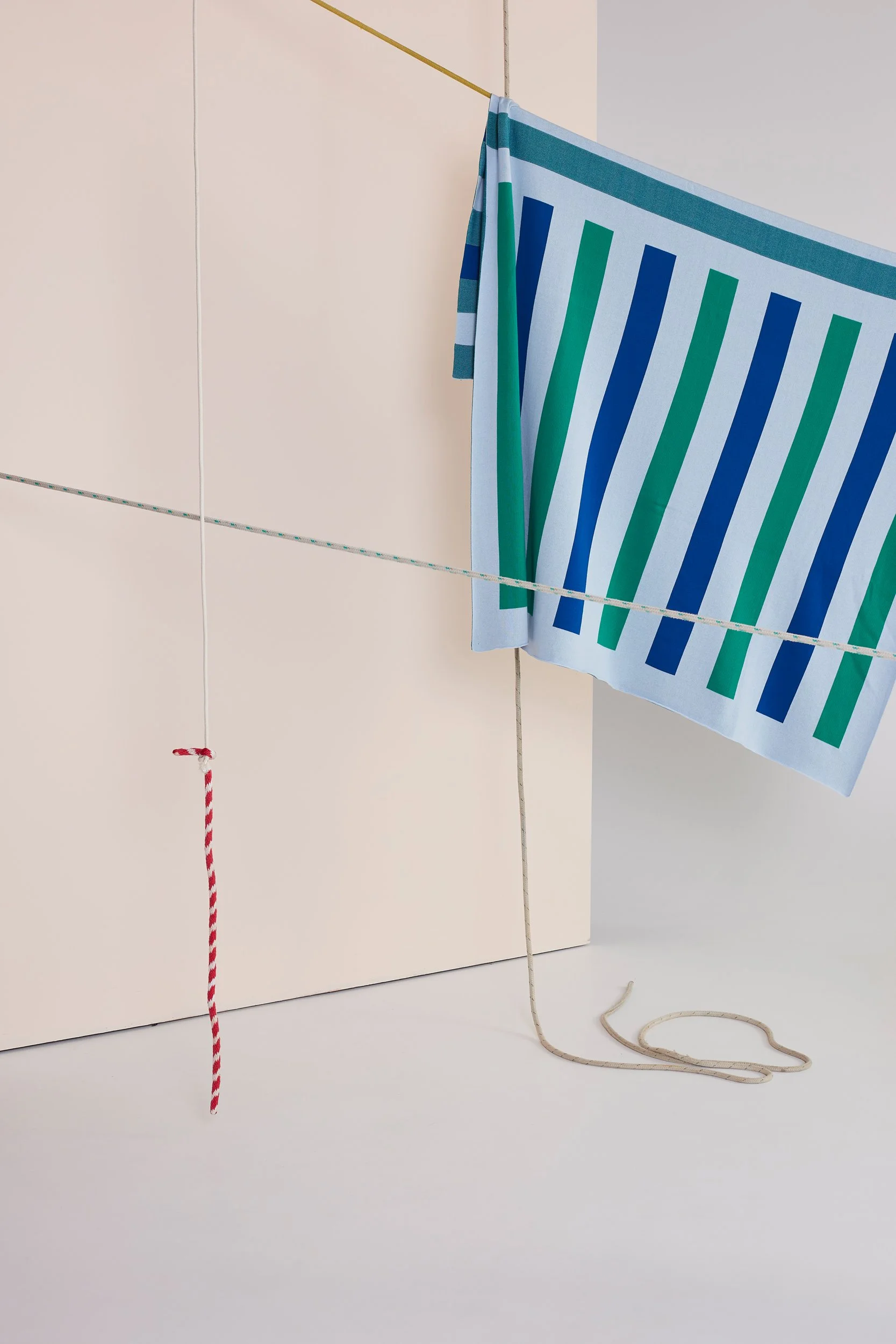 RECTO VERSO系列针织格子毯设计丨Leda Devoldere-9