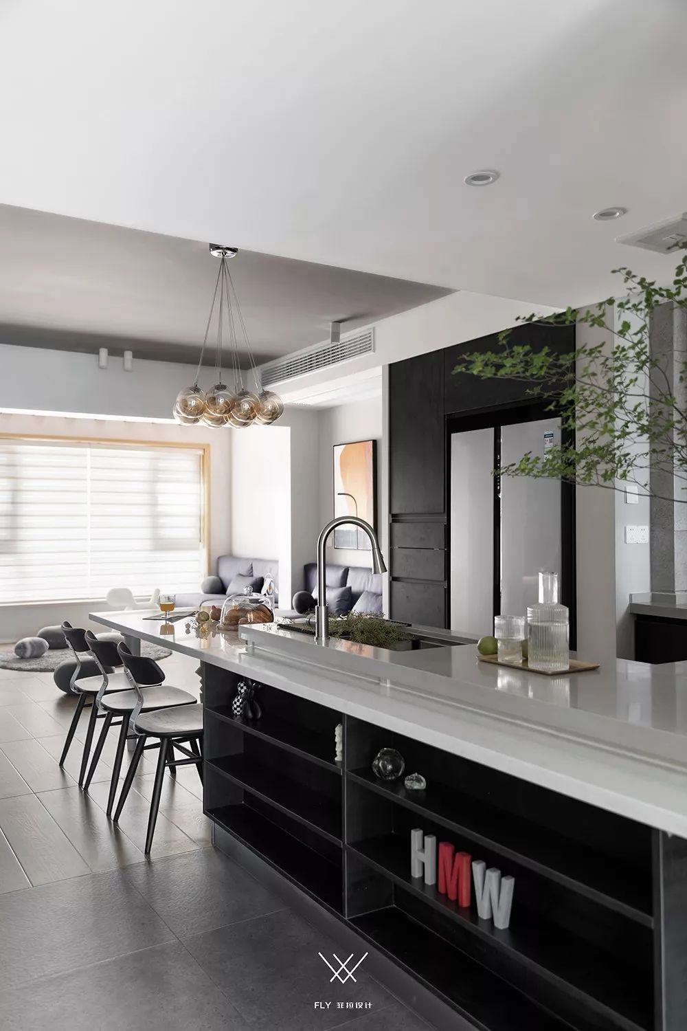 87 平三口之家，阳台变客厅，餐厨全开放，小家也能显得无限大-55