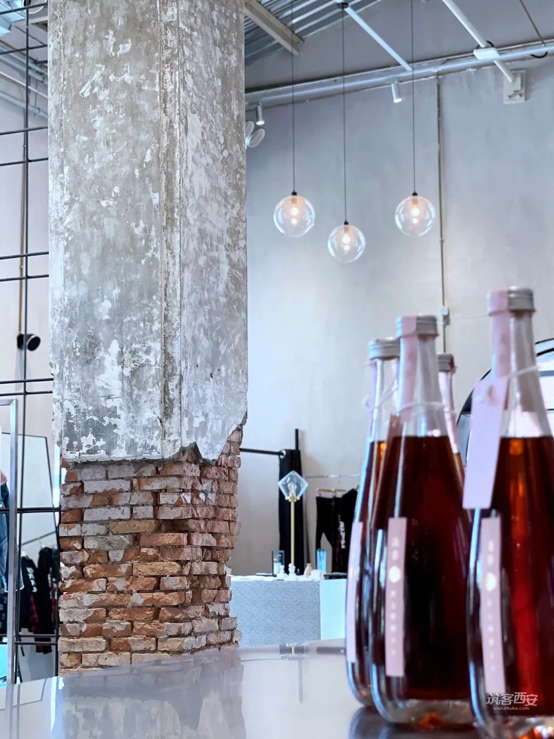 SEE SEE SPACE · 新旧碰撞的多元共享空间丨中国西安丨柏涵装饰精品设计机构-26