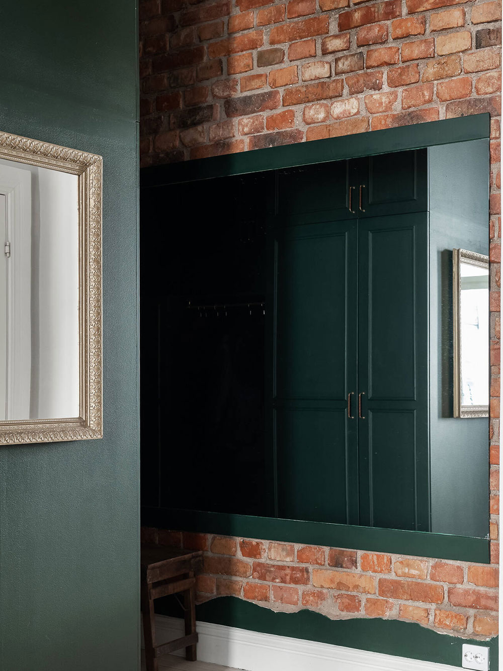 瑞典斯德哥尔摩 48㎡小公寓的绿色与深蓝魅力-6