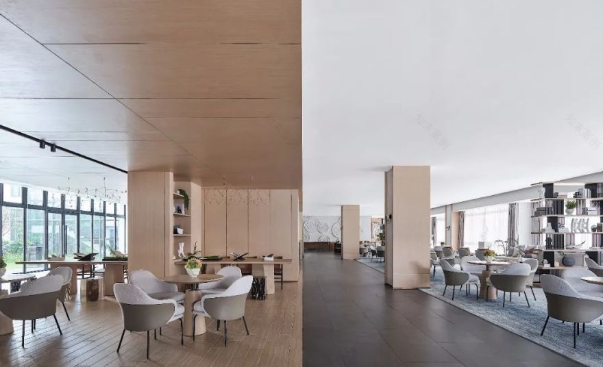 昆明天誉城售楼处与样板房 | 现代简约与爱马仕橙的碰撞-13