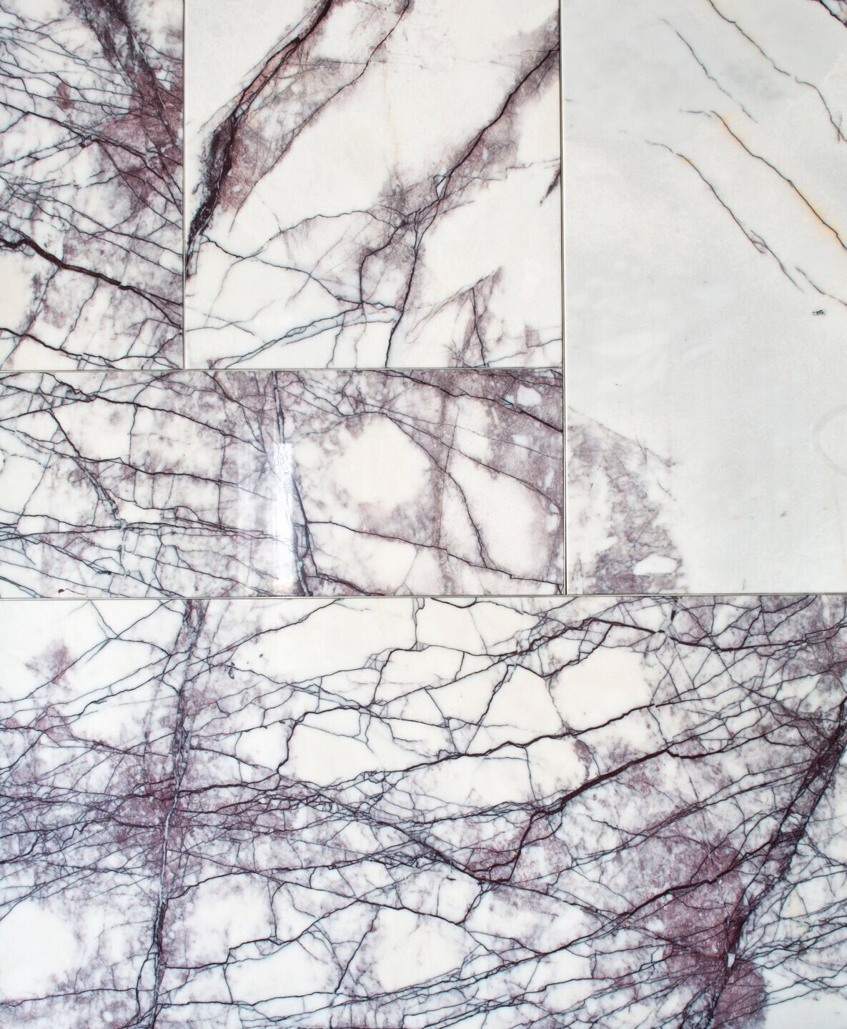 迪拜尼乌工作室的灰色优雅公寓设计丨阿联酋迪拜丨The Niu Studio-25