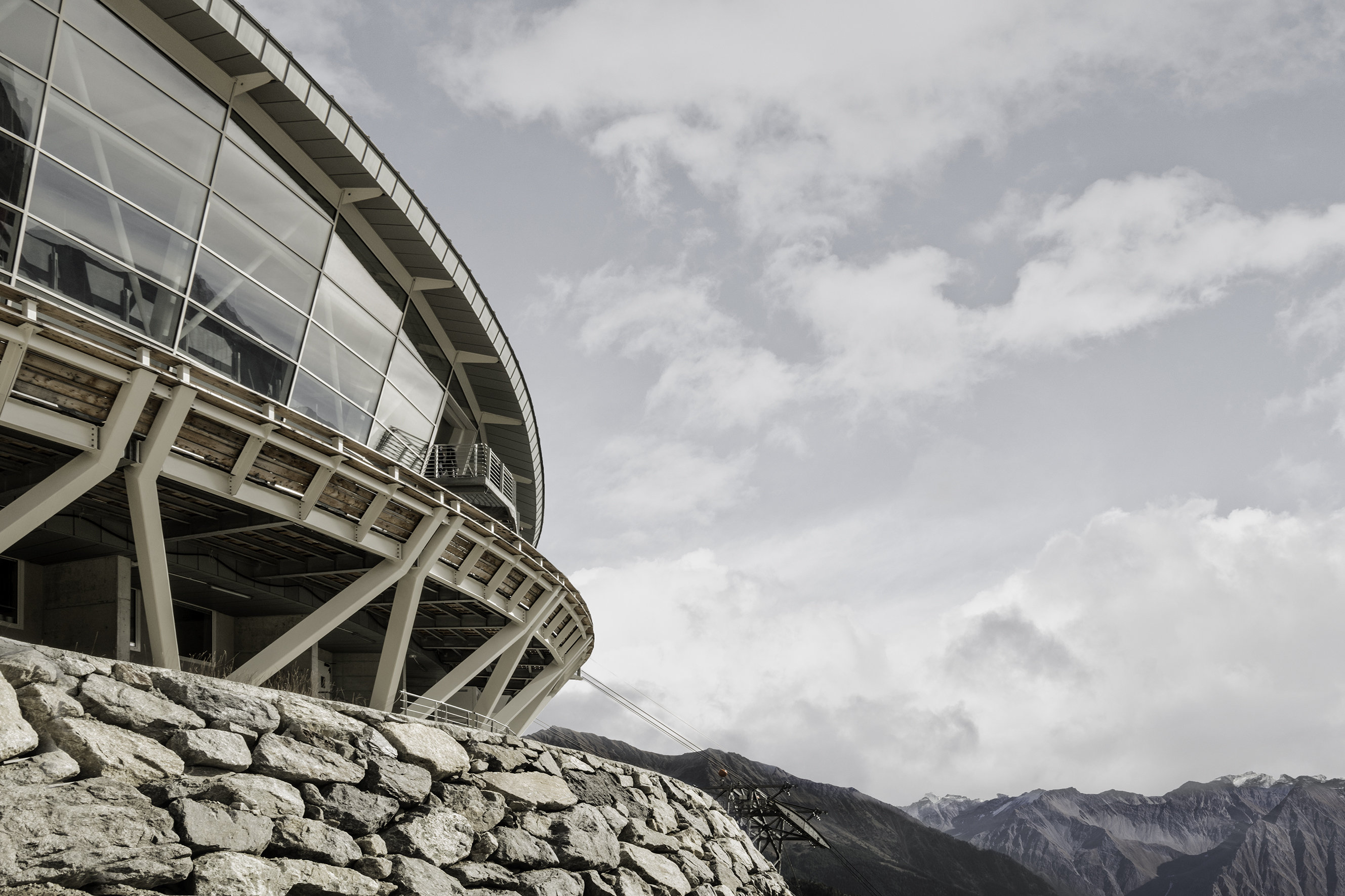 斯凯威蒙特比安科-48