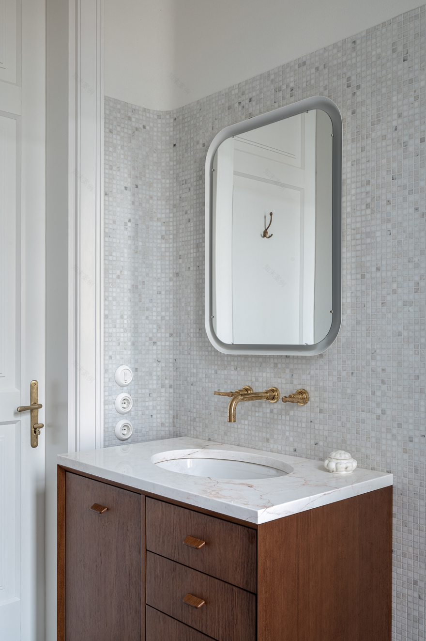 乌克兰老公寓翻新-40