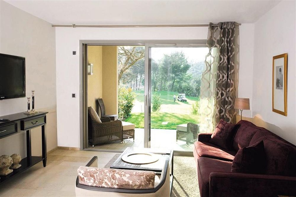 大瓦隆农庄酒店 (Mas du Grand Vallon)-3