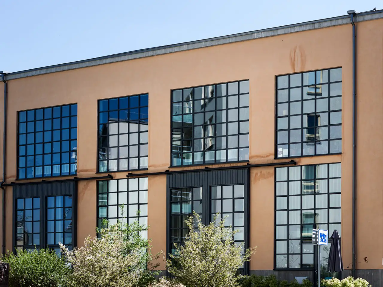 海滨工业风复式公寓设计-19