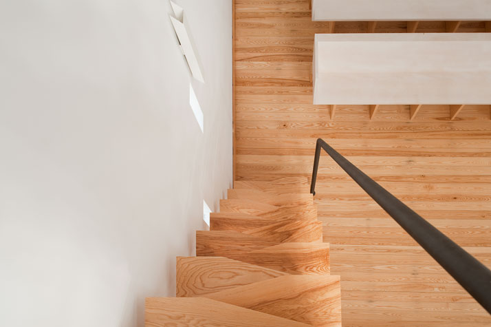 Capela de Santa Ana by e348 Arquitectura-39