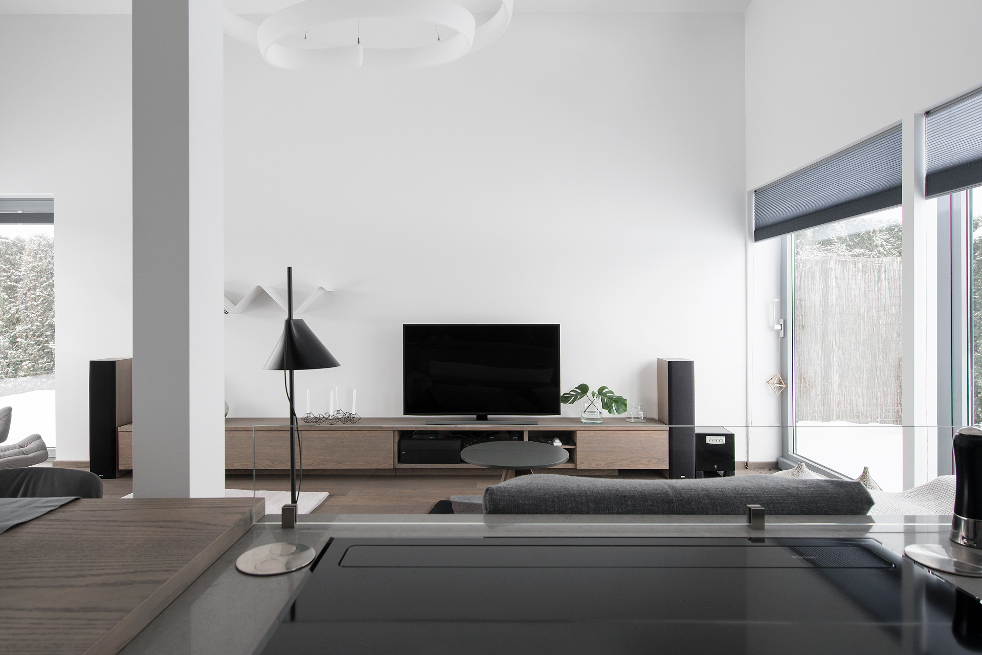 爱沙尼亚海景房现代翻新,打造一体化生活空间-12