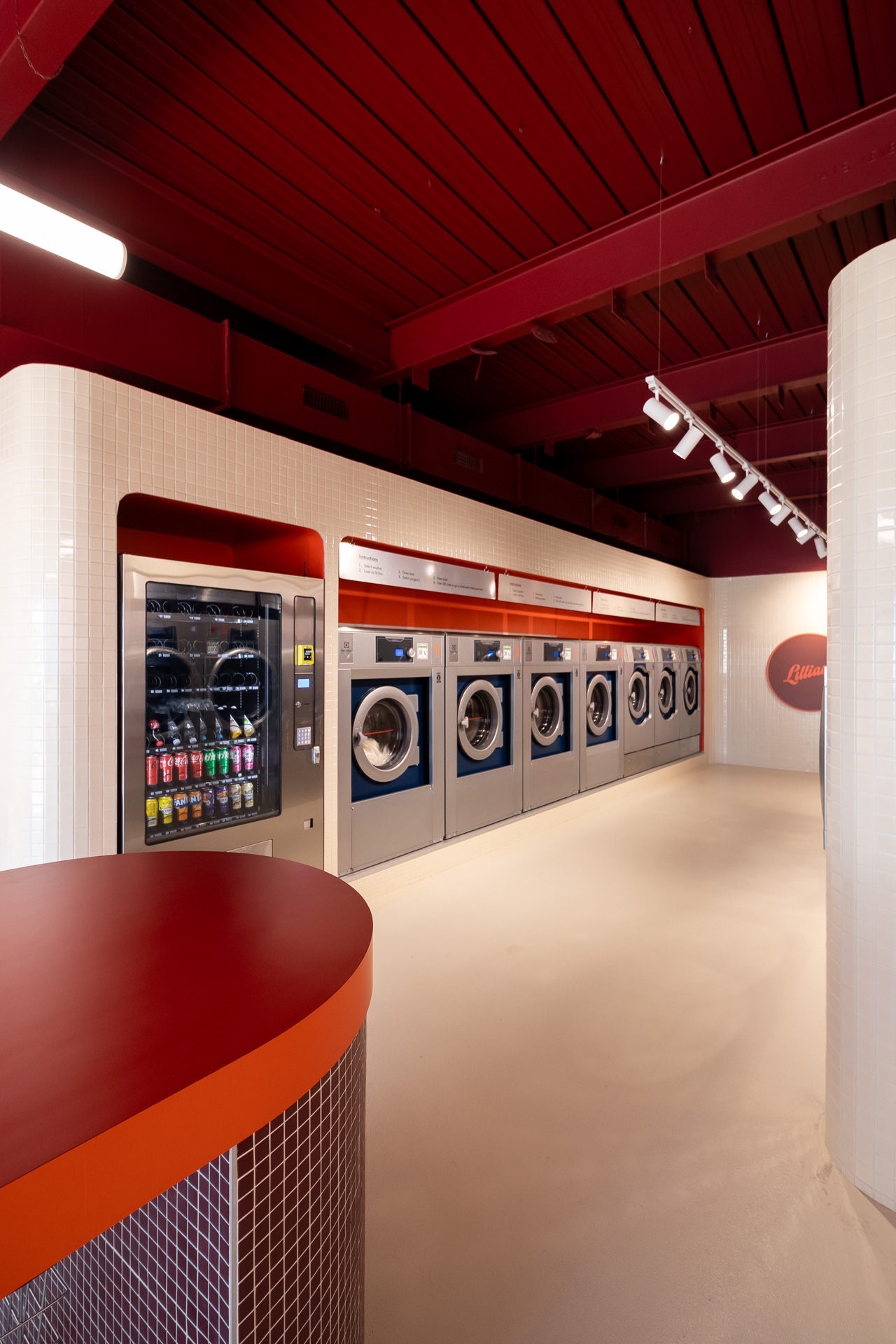 LILLIAN'S LAUNDROMAT-11