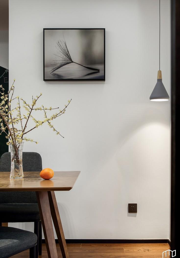 名本设计事务所丨平层丨名本设计 | 天际点燃的一盏灯-6