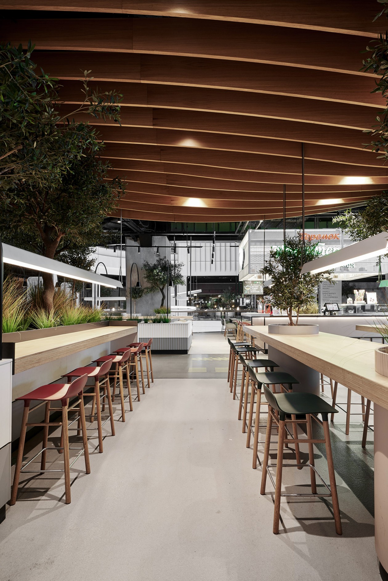 圣彼得堡最大的美食空间-25