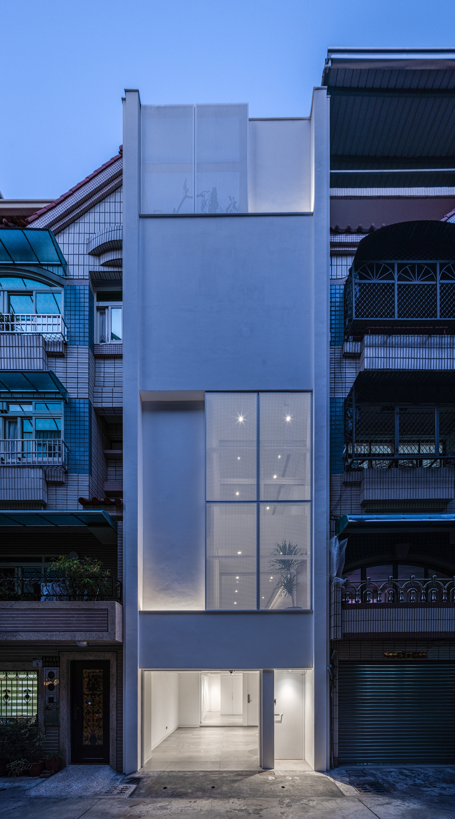 The house/ ChArchiLab H.C. Cha-4
