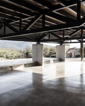 西班牙 Ingravits 酒庄仓库丨SALA FERUSIC Architects