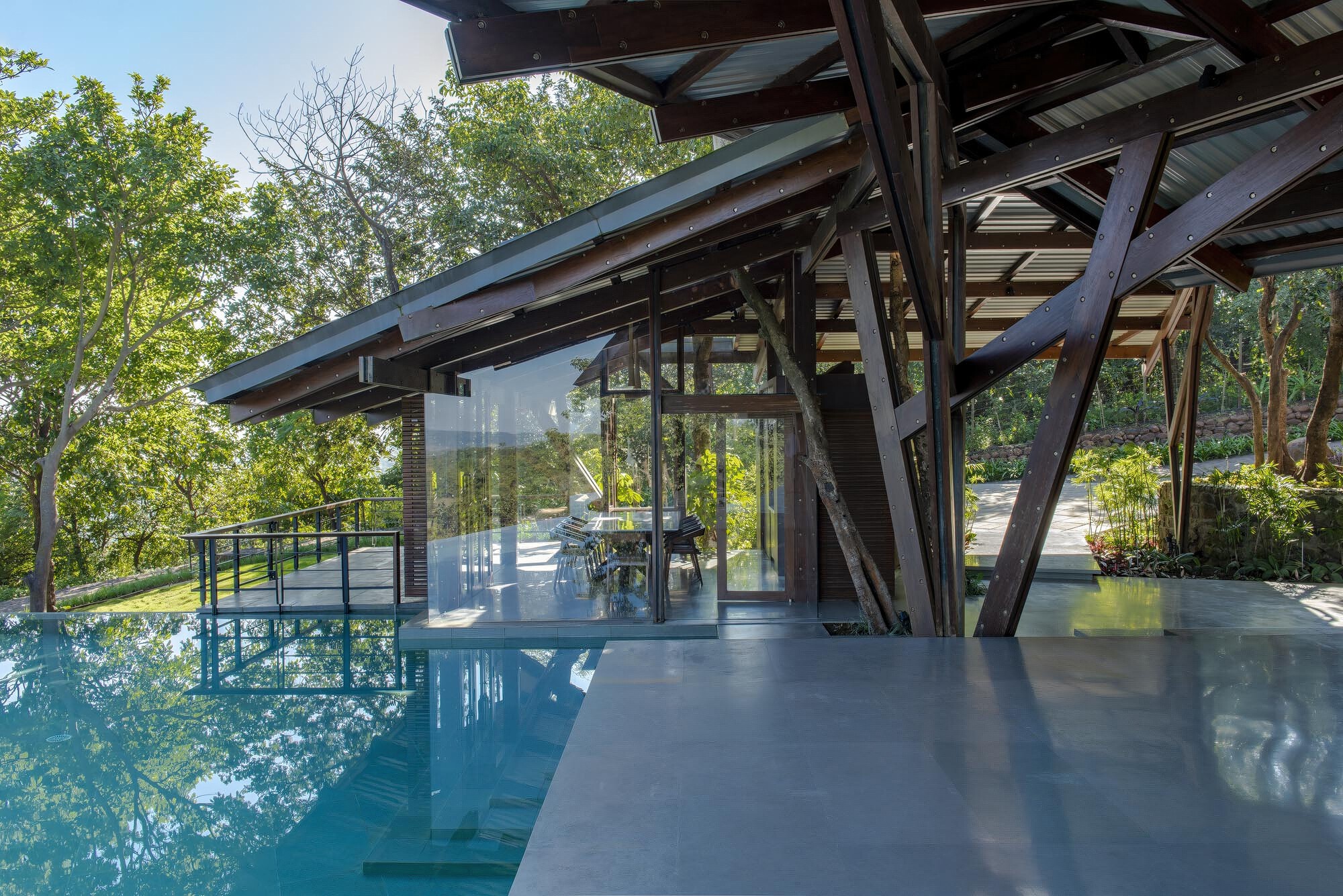 侧面阳台屋丨印度丨Malik Architecture-20