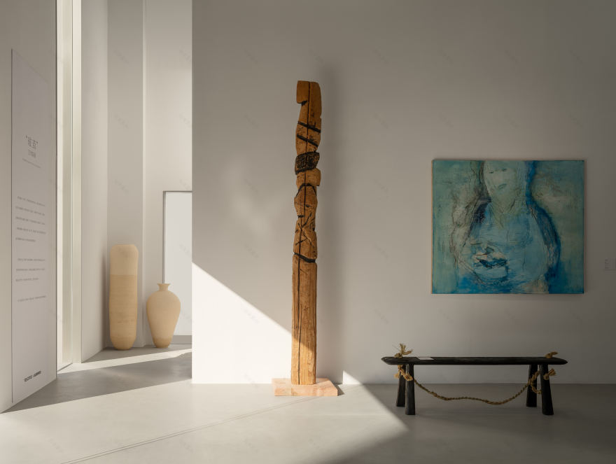 一座以服装之名的艺术展厅丨中国广州丨路见设计 SEEDESIGN-28