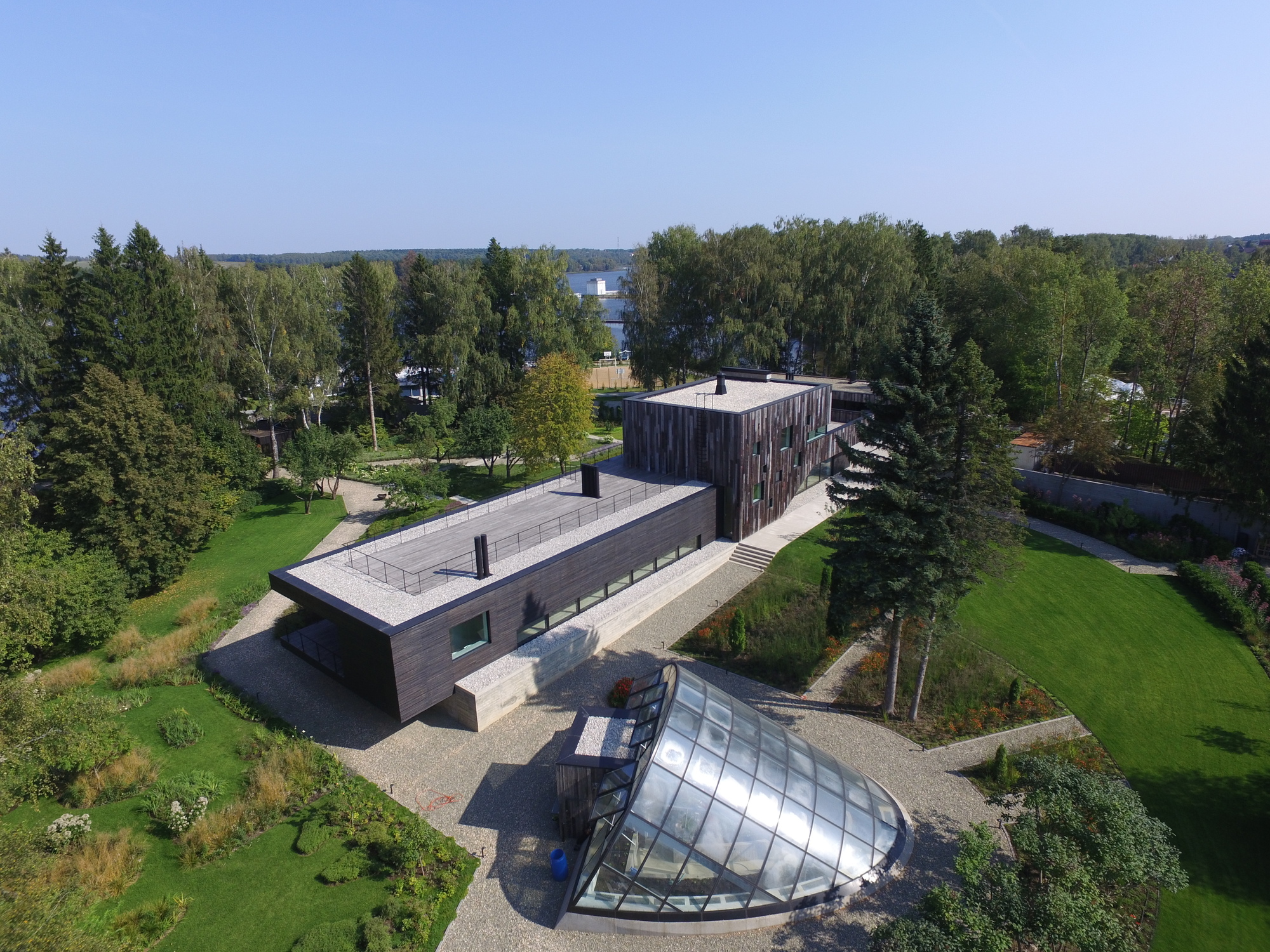 水库边的乡村别墅-43