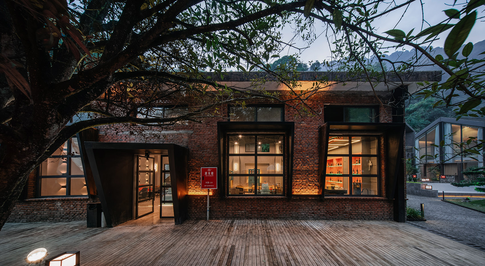 成都1979厂房改造精品酒店丨中国成都丨OAD欧安地建筑设计顾问有限公司-76