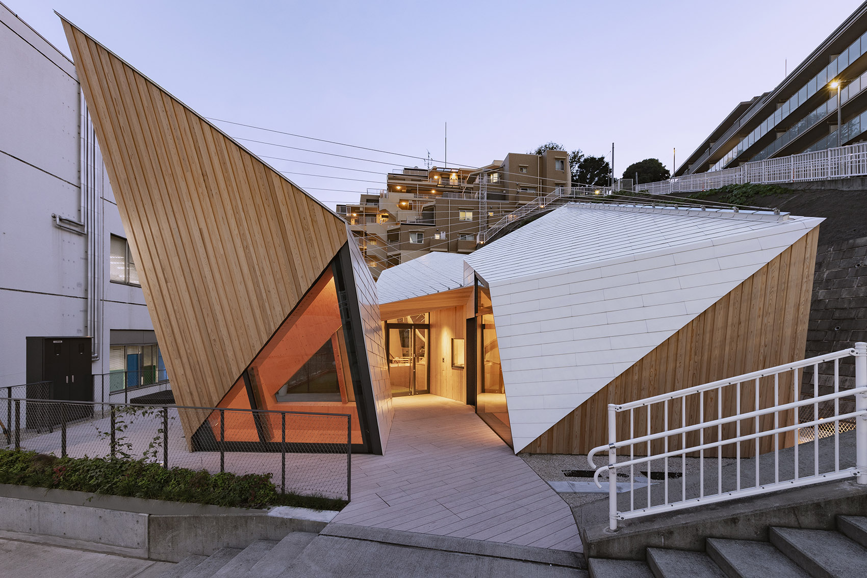 MURASAKI PENGUIN 公共设施丨隈研吾建筑都市设计事务所-32