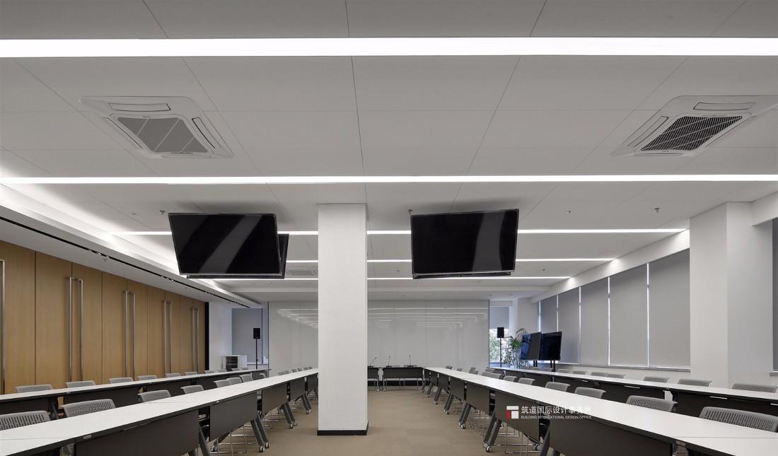 科技与人文共融的办公空间设计-44