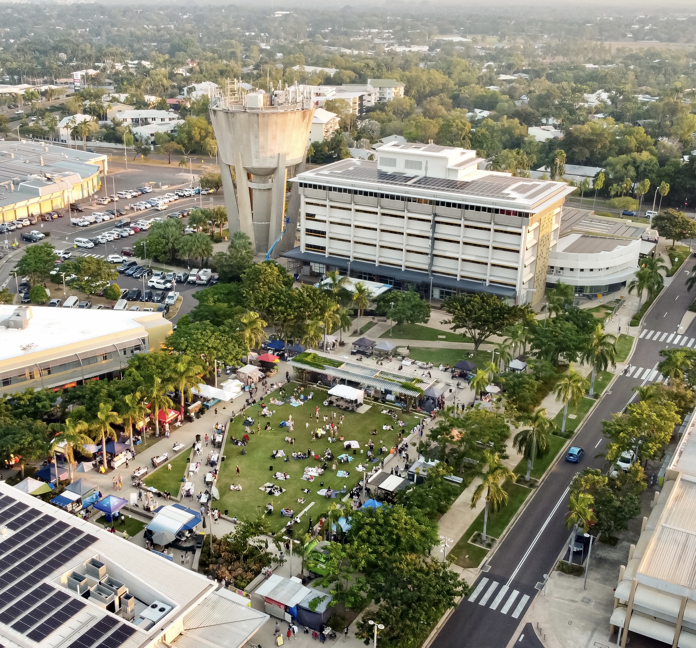 戈伊德广场丨澳大利亚丨Turf Design Studio,Robertsday-17