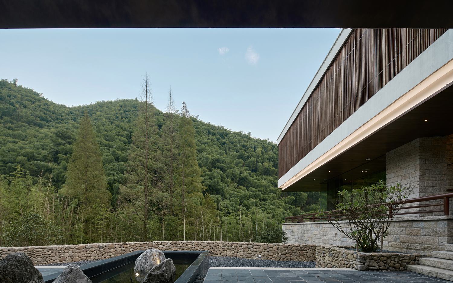 安吉尔庐度假酒店丨中国美术学院风景建筑设计-9