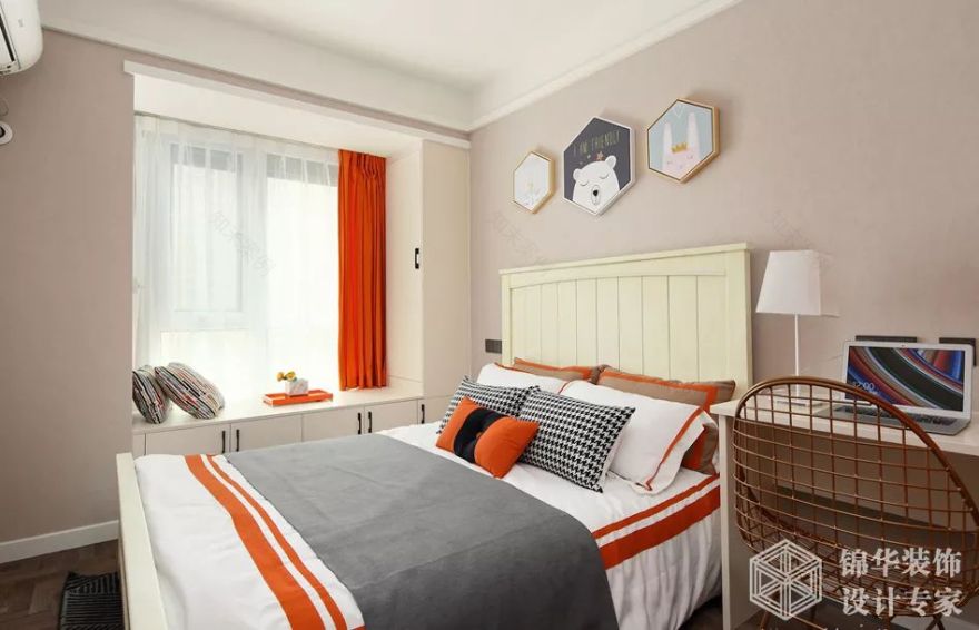 儿童房的设计秘密 | 色彩、灯饰、家具和实用小物件-30