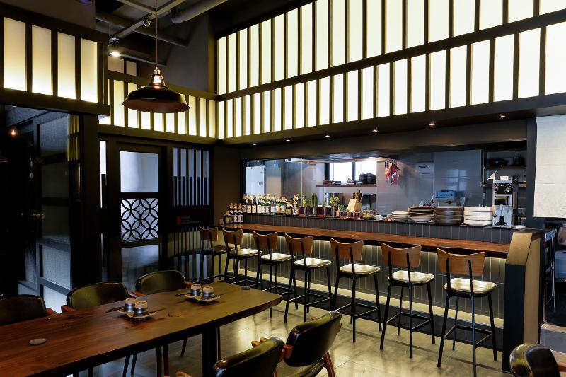 35 平米雅居，木质与照明点亮生活-3